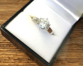 CRAZY price! Sterling Silver CZ Diamond Ladies Ring CZ Fashion Jewellery Elegant Sparkling Silver Ring