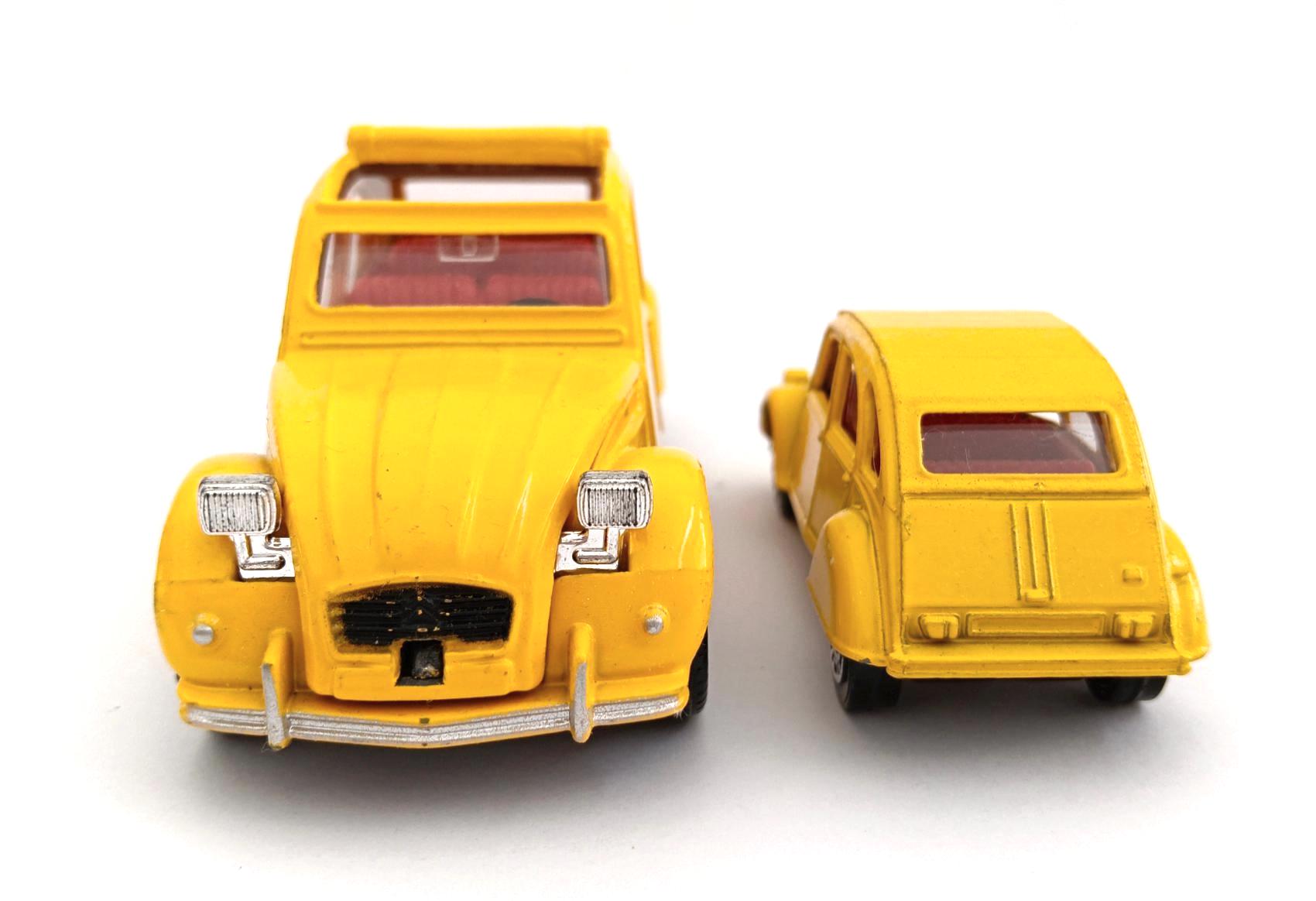 Vintage Corgi Toys James Bond 007 Classic Yellow Rare Twin Set