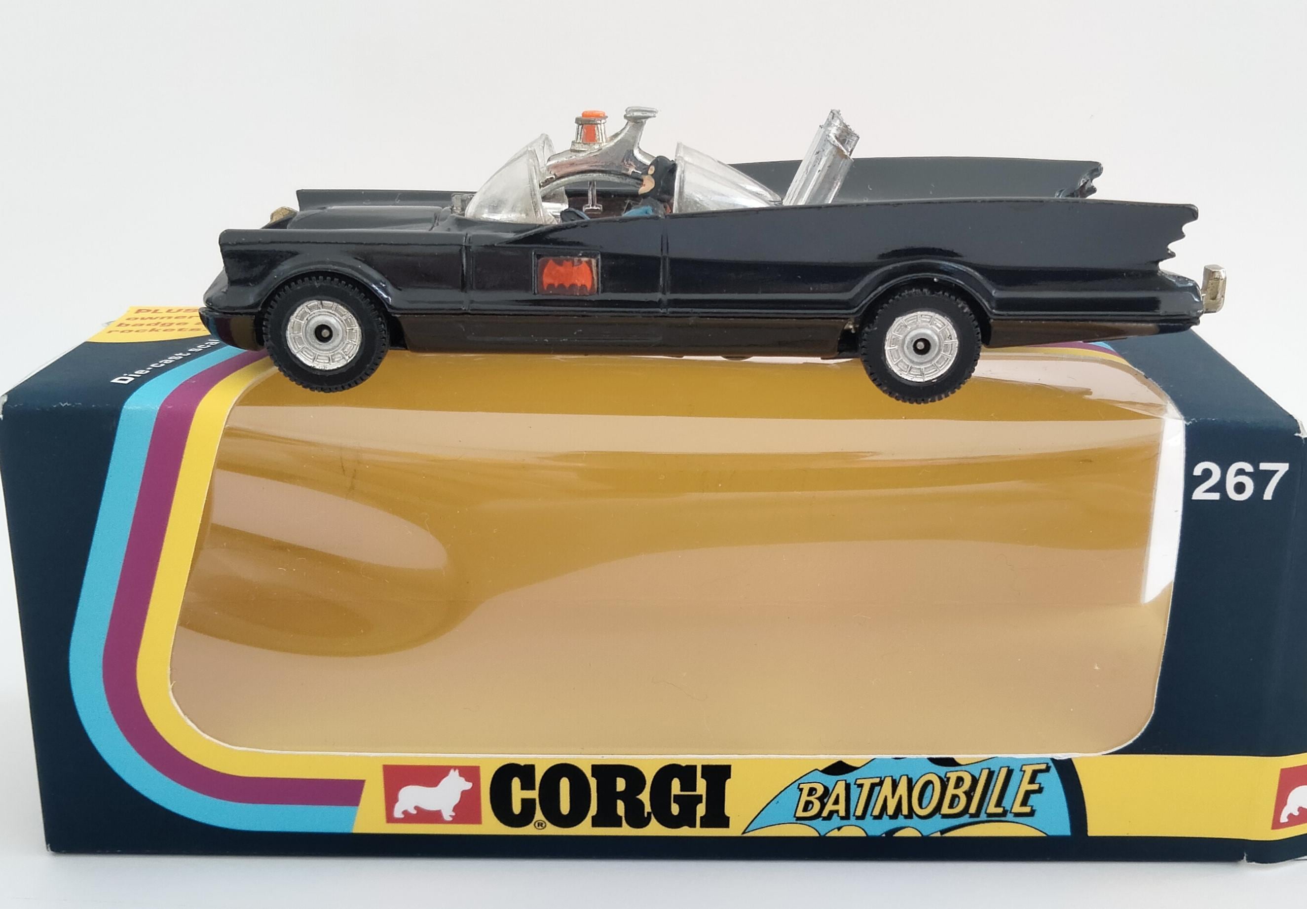 【美品】■ コーギートイズ バットモービル ダイキャスト ミニカー 美品】□ コーギートイズ バットモービル ダイキャスト ミニカー CORGI