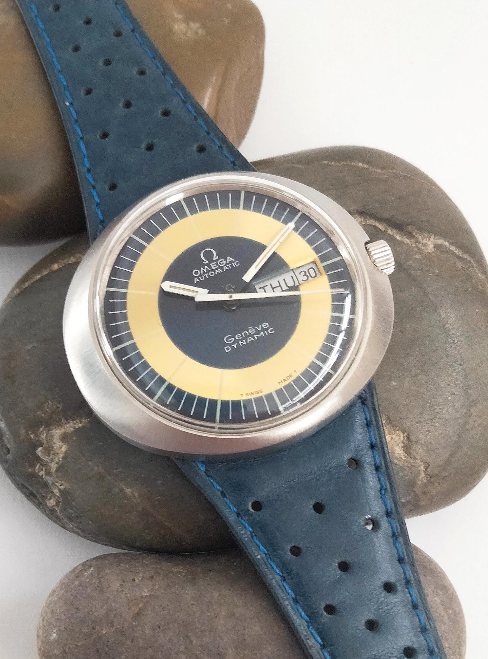 Gold omega geneve - Etsy 日本