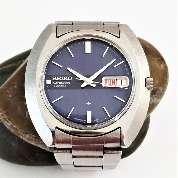 VIDEO* Vintage SEIKO Automatic 19 Jewel Day/Date Watch Blue Sunburst Suwa Dial Reference 7006-718R Armbanduhr Japan