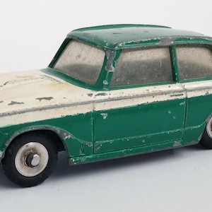 Dinky Toys Meccano "TRIUMPH HERALD" # 189, auto in metallo pressofuso, giocattoli d'epoca, auto sportiva classica, regalo di compleanno, caverna dell'uomo, oggetti di scena per film
