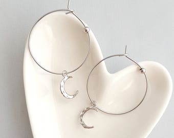 Crescent Moon Hoop Earrings,Silver Crescent Moon Hoop Earrings,Moon Hoop Earrings,Hoop Earrings,Silver Hoop Earring,Hammer Moon Hoop Earring