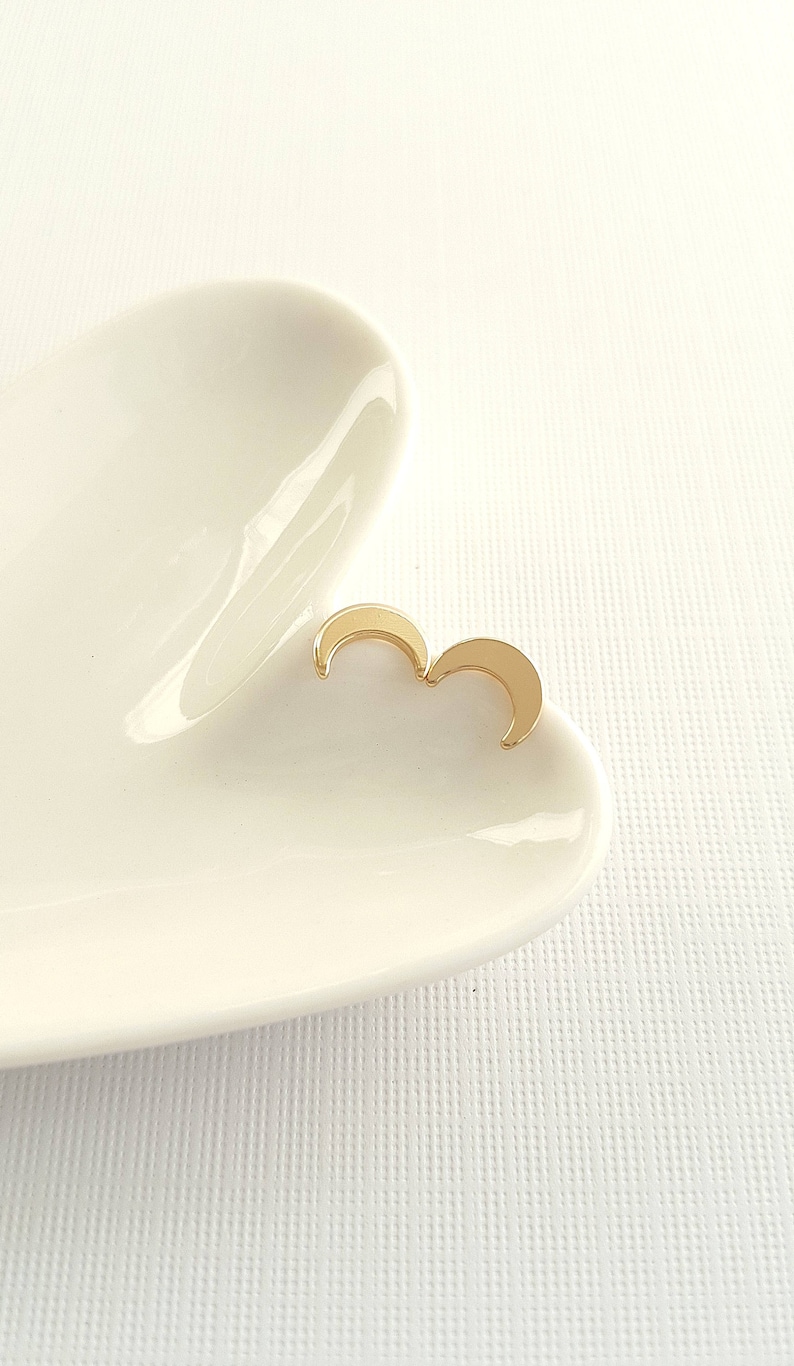 Gold Cresent Earrings Cresent Stud,Cresent Moon Stud Cresent Earrings Tiny Cresent Moon Studs Minimal Dainty Cresent Moon Stud Earrings