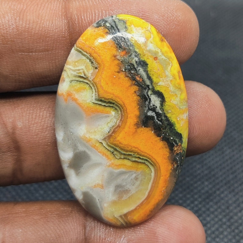 Gorgeous 100/% Natural Bumble Bee AAA Quality Loose Cabochon Gemstone Oval Shape Making For Jewelry 48.20 c.t 42x26x5 mm