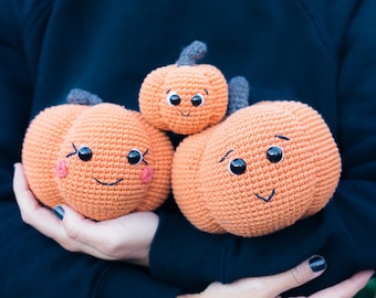 CROCHET PATTERN Halloween Pumpkins, The Pumpkin Family, Crochet Pumpkin Pattern, Amigurumi Pumpkin, Halloween Crochet Pattern, Fall Pattern