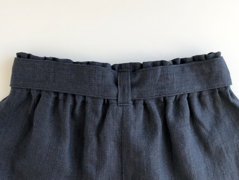 Women shorts linen, linen shorts high waist, shorts with belt and pockets, comfortable shorts wide elastic waistband, holiday resort shorts image 5