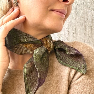 Bandana, foulard en gaze de lin, écharpe carrée légère Earthy green/brown