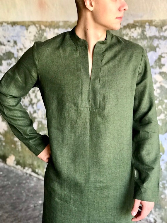 green caftan