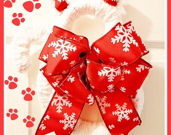 White Cat Christmas Wreath for Front Door Cat Mom Gifts Pet Parent Gift Fur Babies Cat Dad Crazy Cat Lady Holiday Gift for Cat People Kitty