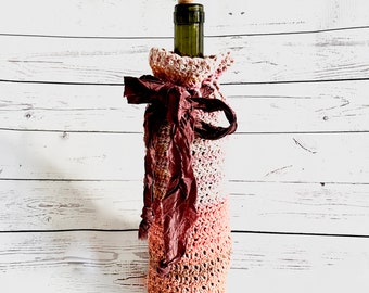 Wine bag - crochet wine gift bag - wine gift bag - wine bottle bag - holiday wine bag - Thanksgiving wine bag - wine gift giving bag - pouch