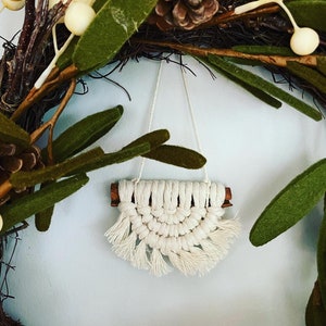 Cinnamon Stick Macrame Ornament: Handmade Boho Christmas Decor