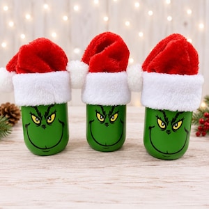 Christmas Mason Jars/Christmas shelf gifts/the grinch smirk face/grinch mason jar/mason jar Christmas/ Christmas in July/Merry Grinchmas