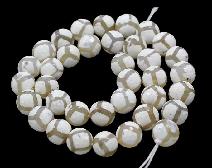 White Clear Natural Tibetan Style Dzi Agate Gemstone Faceted Round Beads | Sold by 15 inch Strand | Size 10mm