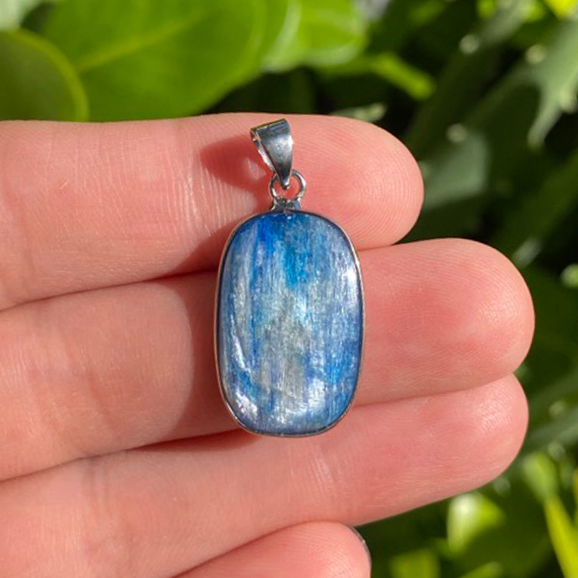 Natural Blue Kyanite Gemstone Pendant Focal Bead 24x15x3mm BK01007