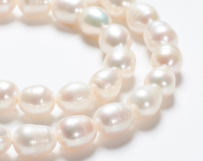 Natural Pearl Beads | Grade A |  Cultured Freshwater Pearls | Rice Shape Beads | Sold by 14 Inch Strand | Size 8~9mm | Hole 0.8mm
