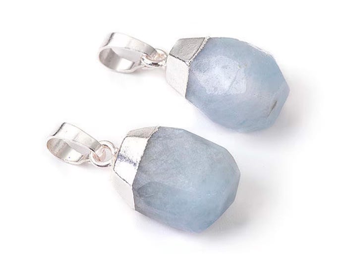ONE Silver Plated Blue Aquamarine Faceted Nuggets Pendant Size 12x17mm