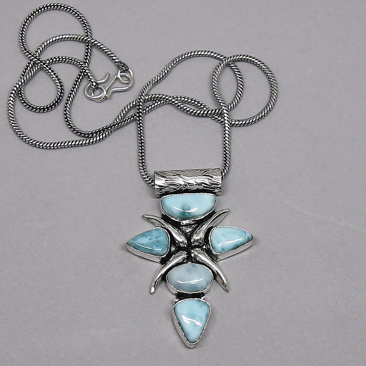 Unique Dominican Blue Larimar Gemstone 925 Sterling Silver Pendant Necklace