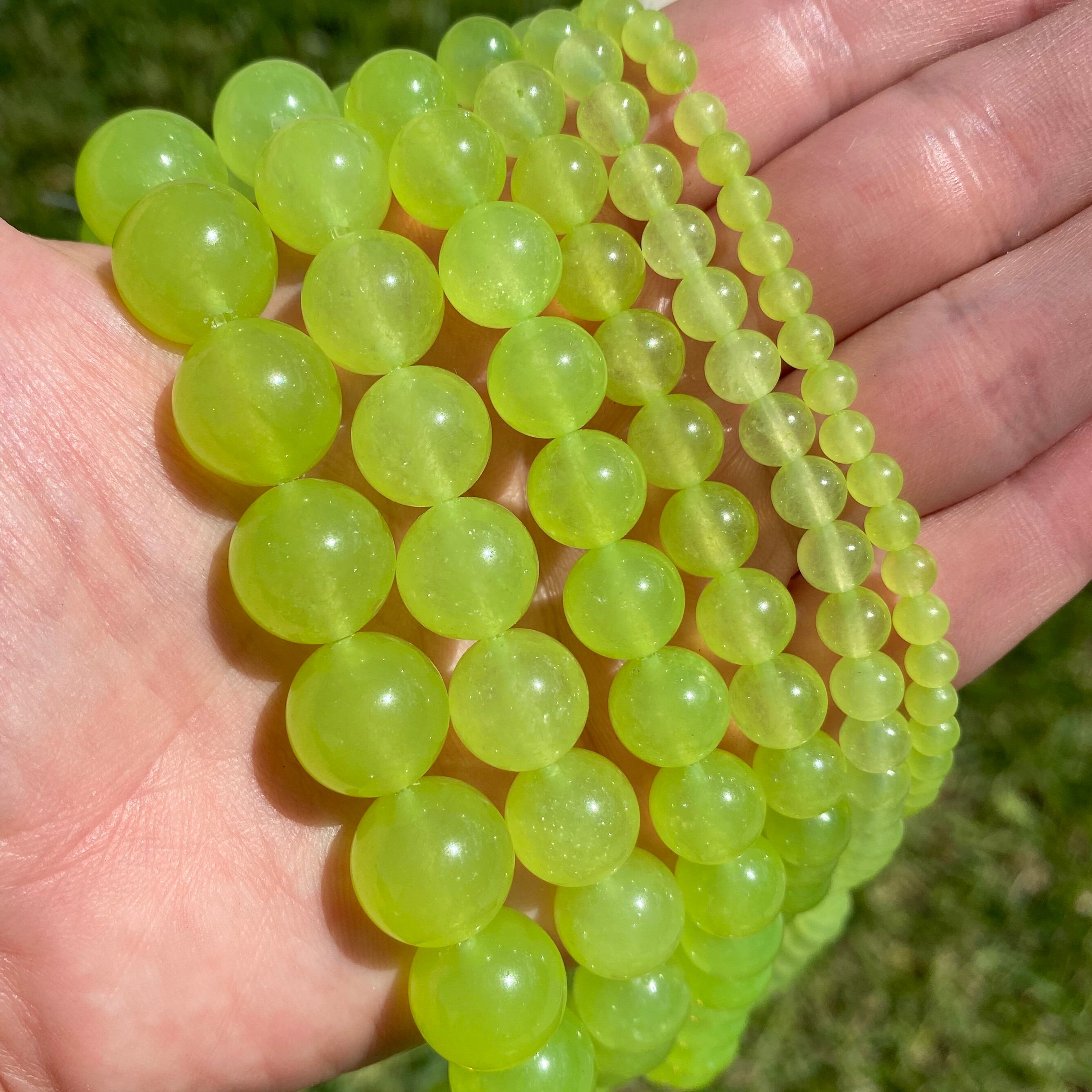 thumbnail image 2 of Natural Grade A Qinghai Jade Round Loose Beads - 4/6/8/10mm Sizes, Green Gemstone 2 of 4