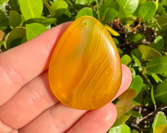 Natural Yellow Green Stripe Agate Teardrop Gemstone Pendant Focal Bead 45x35x6mm