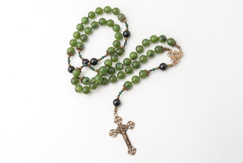 St. Patrick & St. Brigid Mens Irish Heirloom Vintage Catholic Rosary, Nephrite Jade and Black Onyx Handmade Green Rosary Beads No thanks