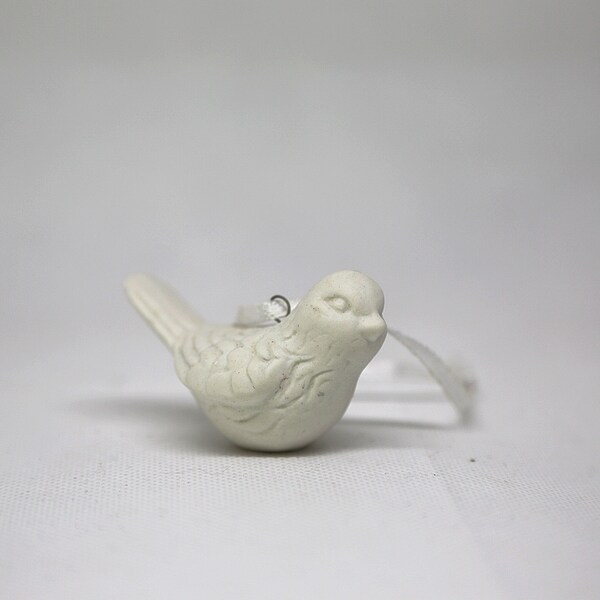 Small bird ceramic hanging Easter tree ornaments. White bird home decor. Small Easter gift