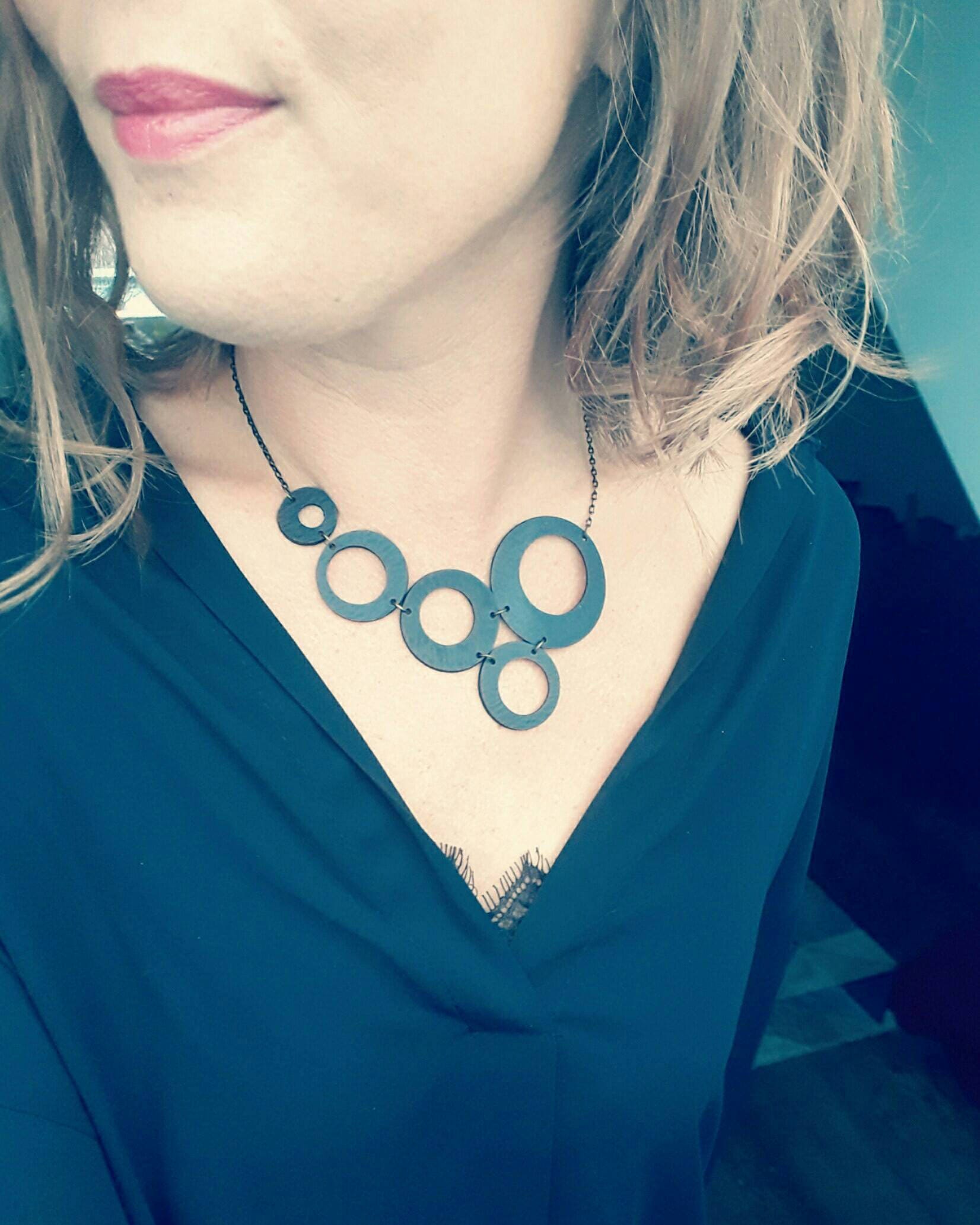 bubble necklace