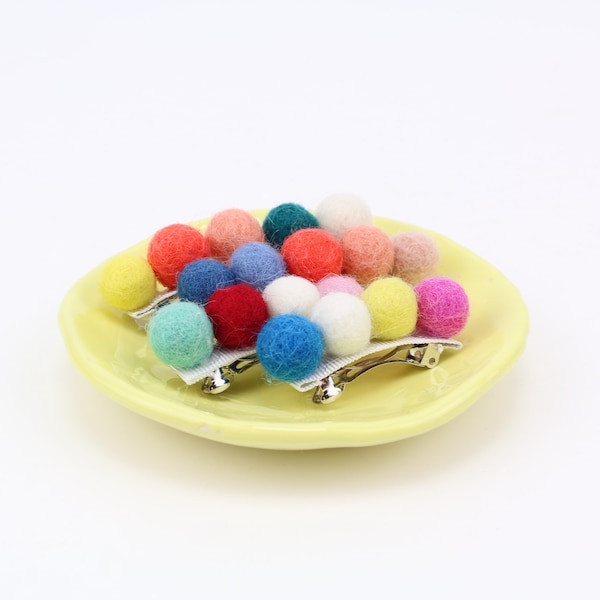 French children's hair clip with colorful felt balls Pom Poms free choice of color customizable gift Advent calendar