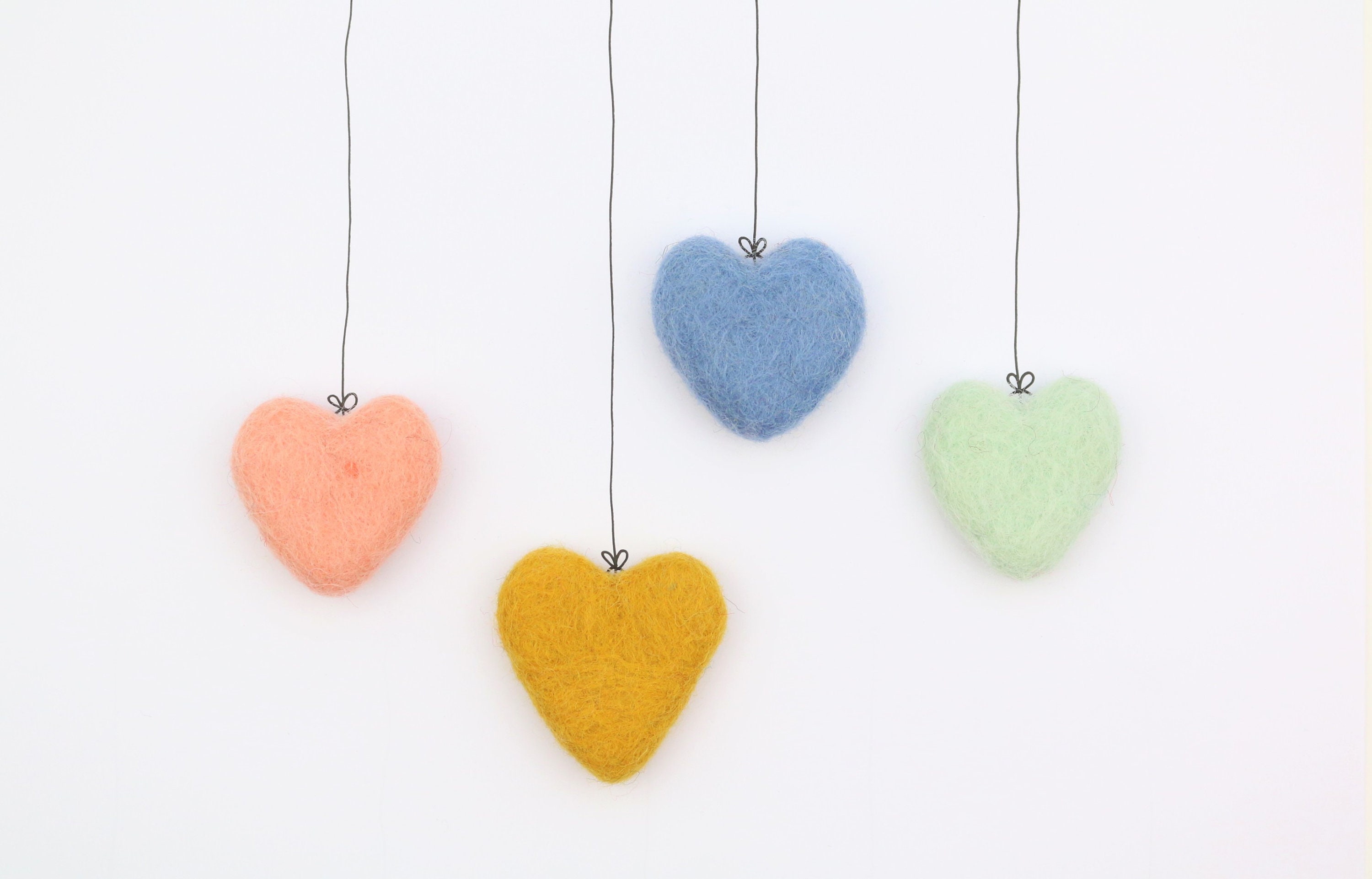 Altrosa Herzen aus Filz zum Basteln 21 Dekoration Pom Poms | Etsy