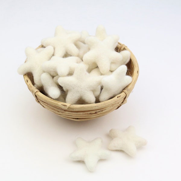 white stars made of felt for tinkering #42 decoration Pom Poms different. Colors Felt Stars Garlands Decoration colorful