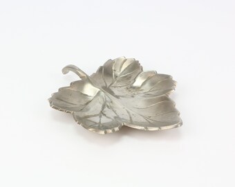 Quist Weinblatt Tellerchen silver-plated vintage silver bowl in leaf shape 60 er 70 er jahre