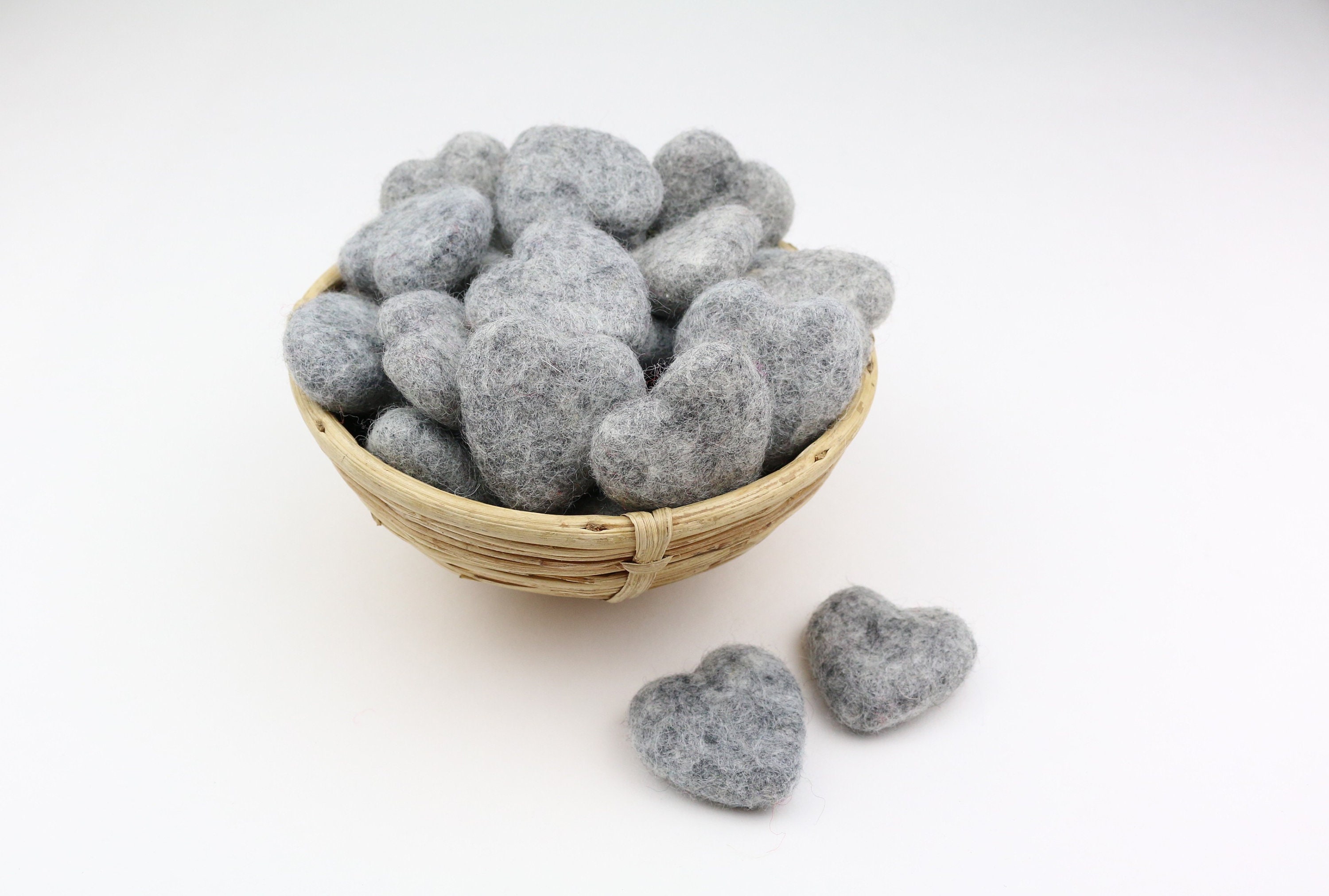 grey mottled hearts made of felt for crafting #39 Decoration Pom Poms various colours Felt Hearts Garlands Decoration colourful