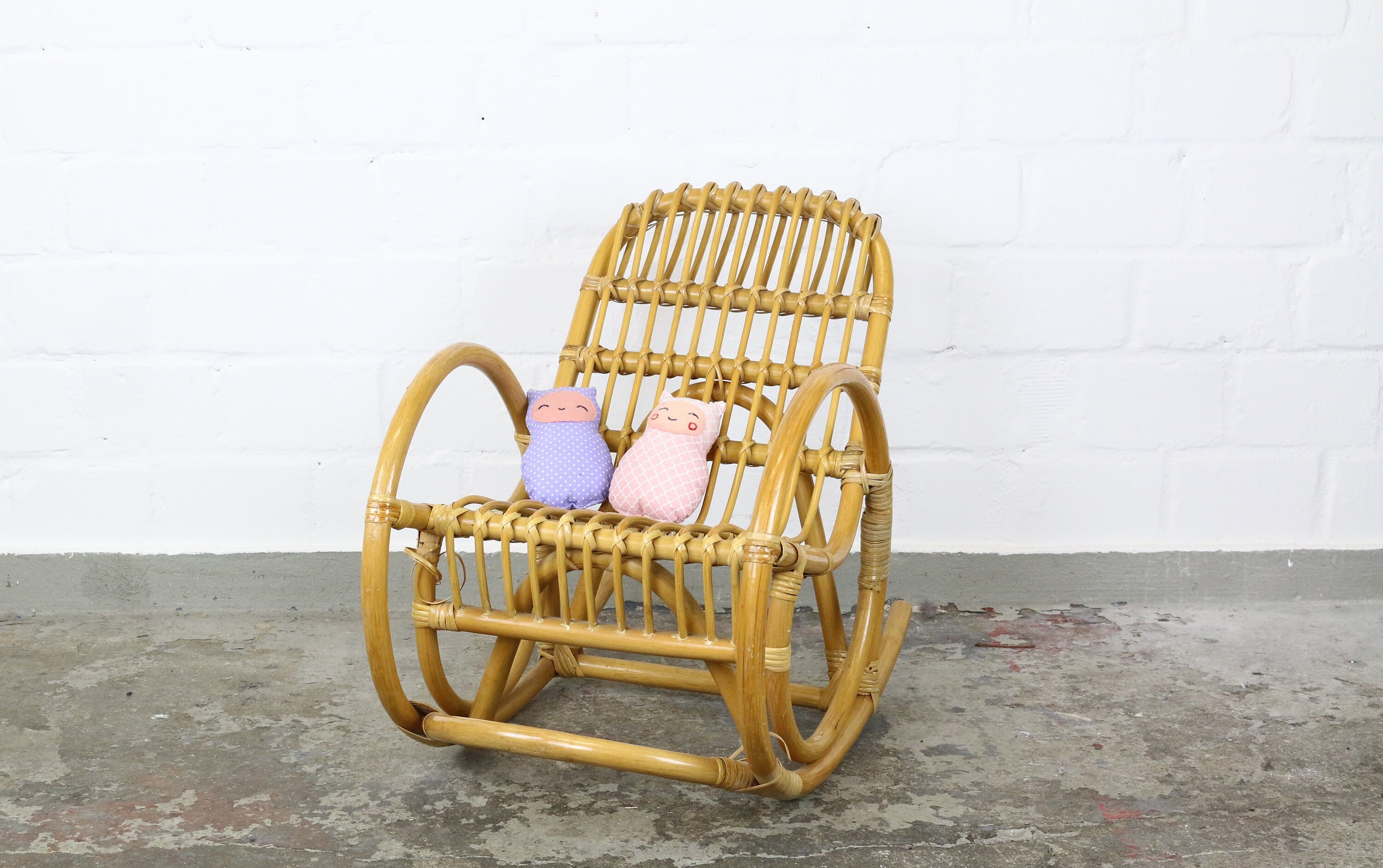 Rocking chair made of rattan for kids vintage rocking chair for kids