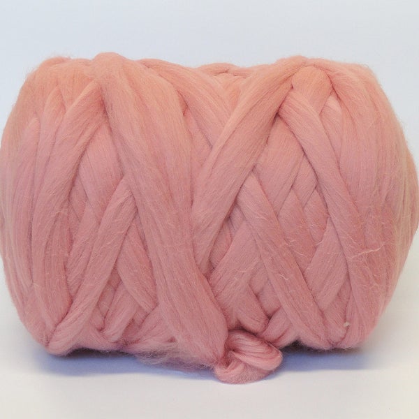 Chunky Yarn Merino Wool Pink 200 metres  4,6 kg ( 10,14 lb) skein, super bulky yarn, giant knit, 100% organic wool