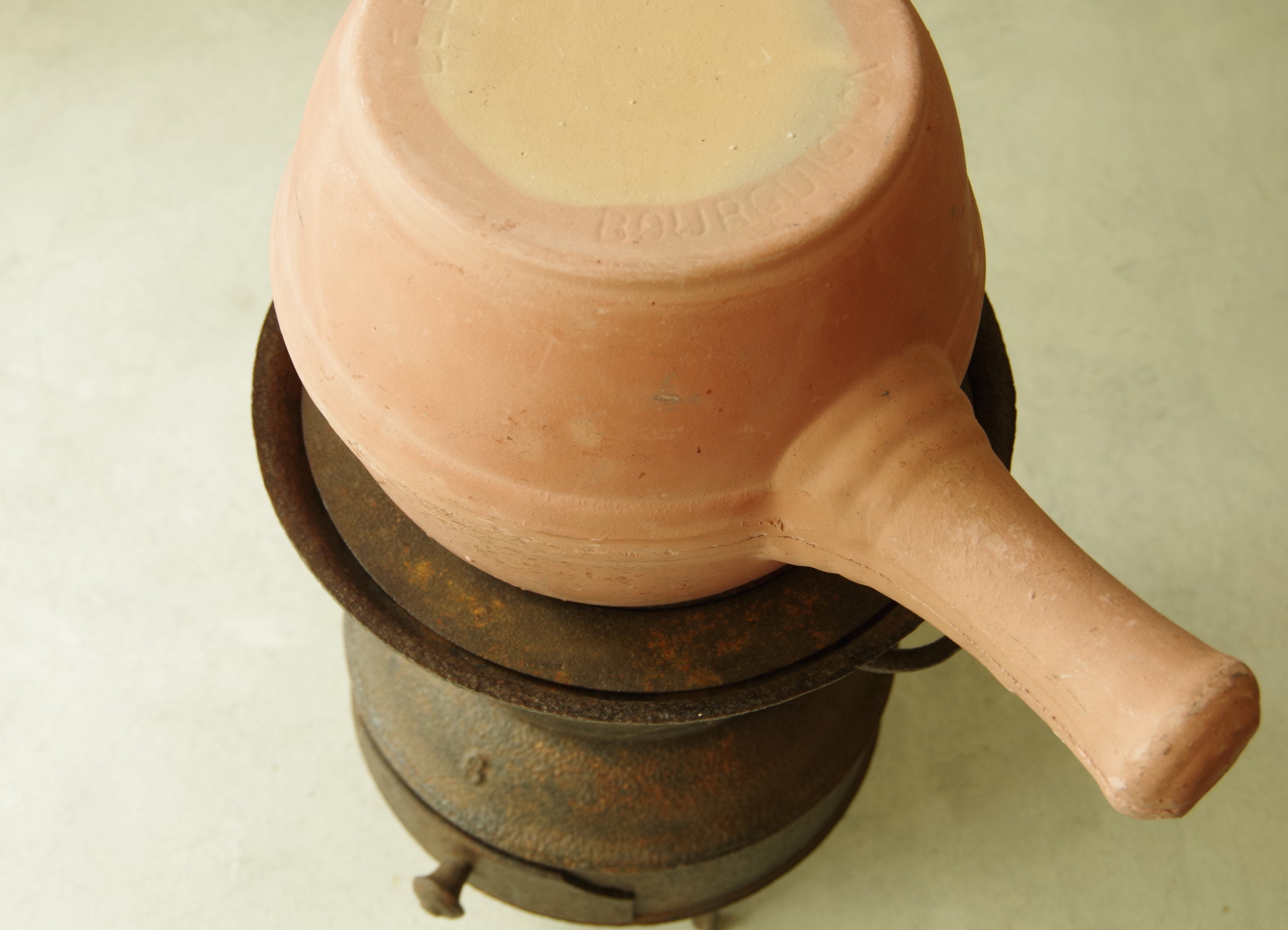 Vintage Français Stoneware La Bourguignonne. Kitchenalia