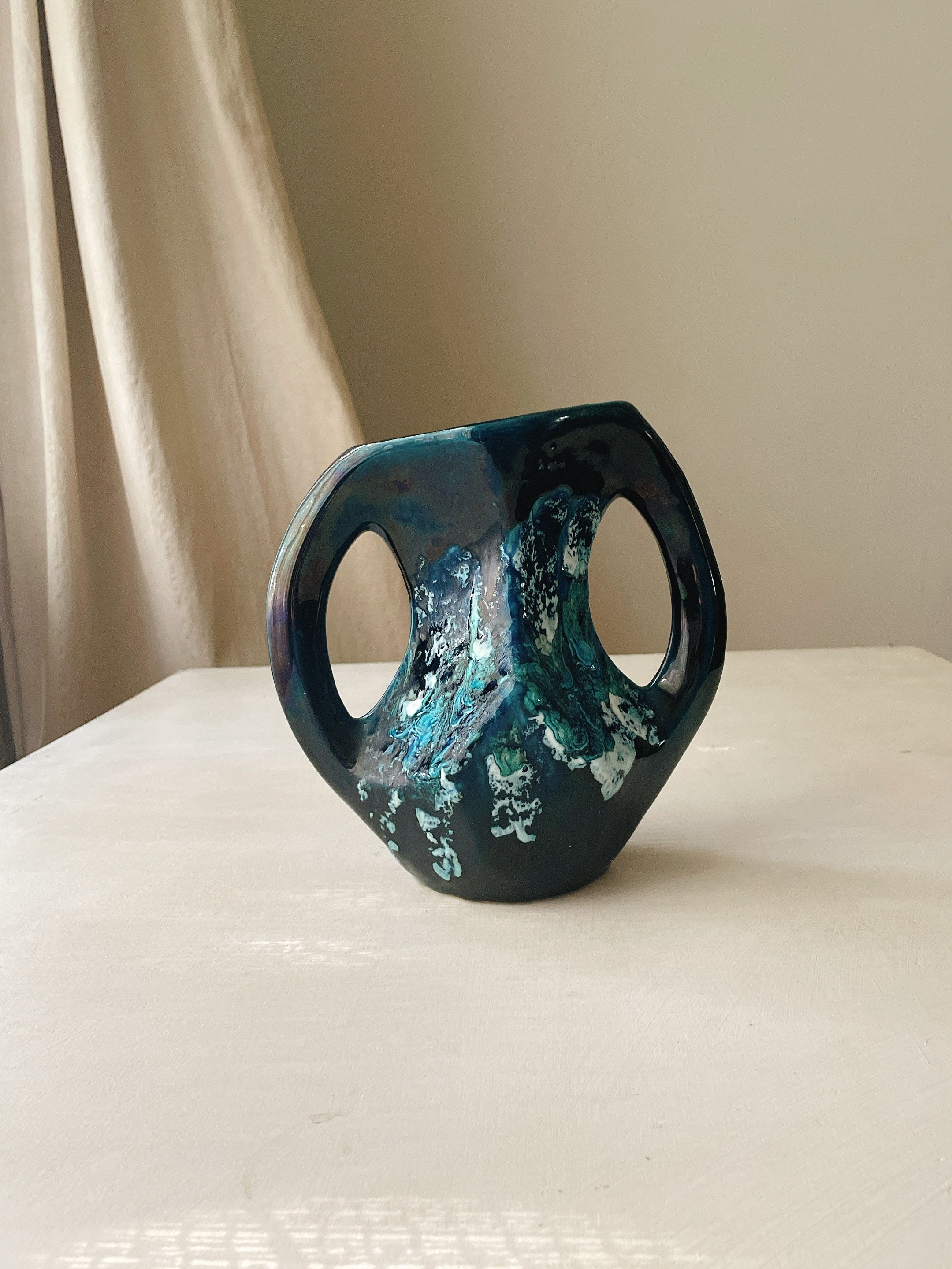 Français Vintage Mable Glazed Flower Vase