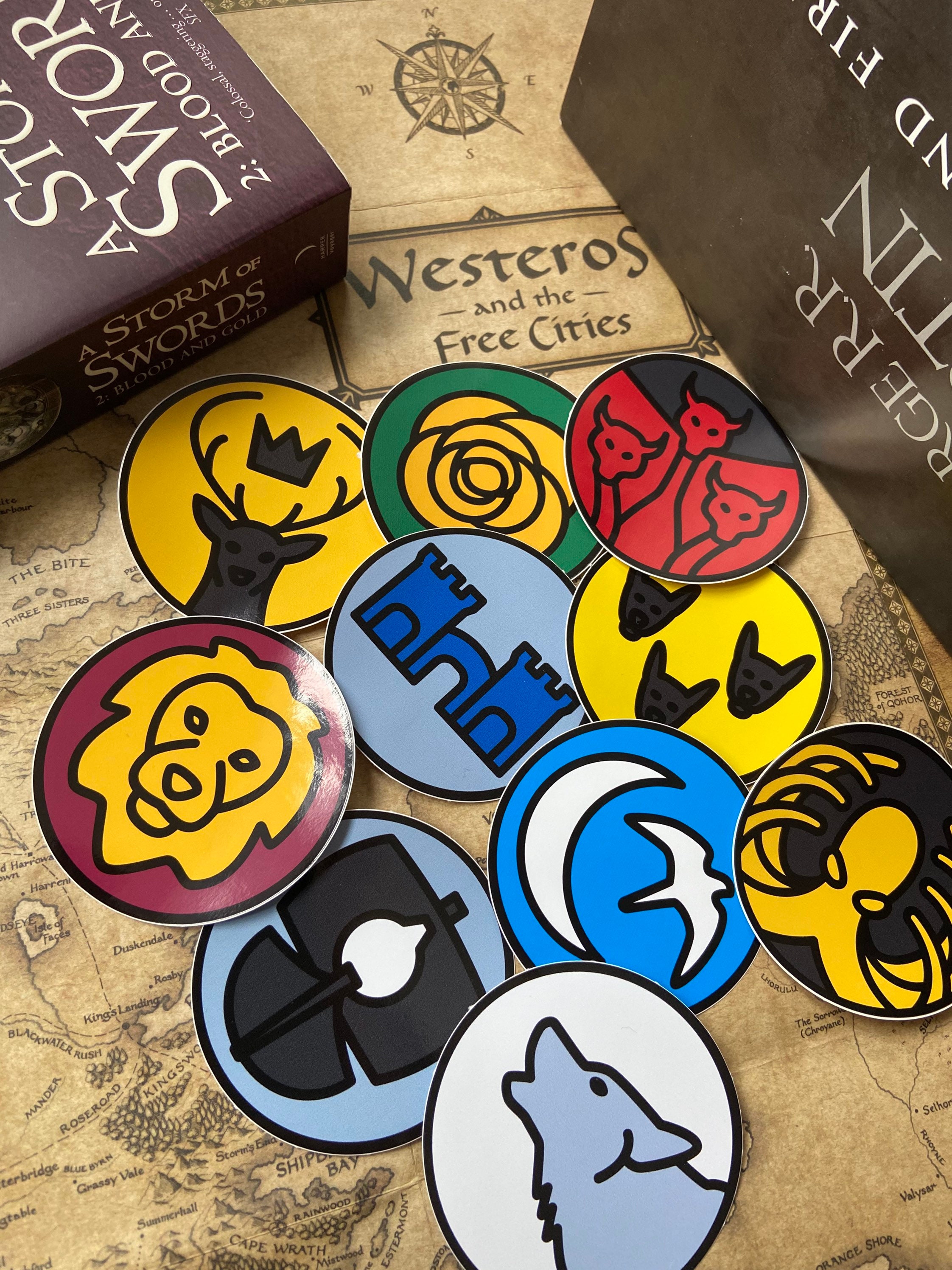 Game Of Thrones Haus Siegel & Westeros Karte Wand Banner Geschenkset - 4er Set