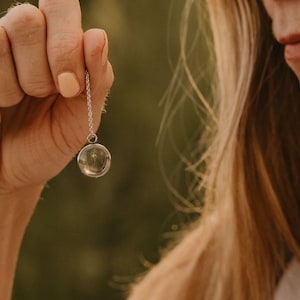 Baby Loss Necklace: Stainless Steel Baby&#39;s Breath Memorial Jewelry