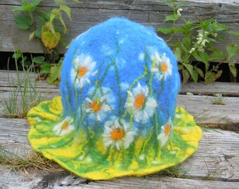 Sauna hat with white daisies Flower hat Fairy hat Hand made felt hat Felt wool hat