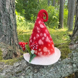 Sombrero de amanita muscaria Sombrero de hongo rojo Sombrero de disfraz de amanita muscaria Sombrero de bruja Sombrero de mago - mágico Sombrero de cuento de hadas Sombrero misterioso Sombrero de hada Sombrero de duendecillo