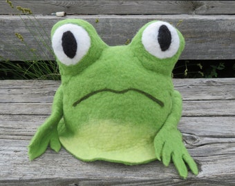 Green frog hat  Mans or Woman costume hat Children hat Sauna hat Felt wool hat