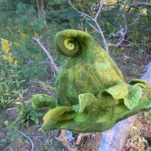 Green Witch  hat wizard magic hat Witch costume  Magic mystery hat  Pixie elf gnome hat Hand made felt hat