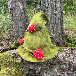 Green gnome hat with red mushrooms Witch hat with Fly amanita Wizard - Magic Hat  Fairy tale hat Mystery Hat  Fairy hat Pixie Elf Hat