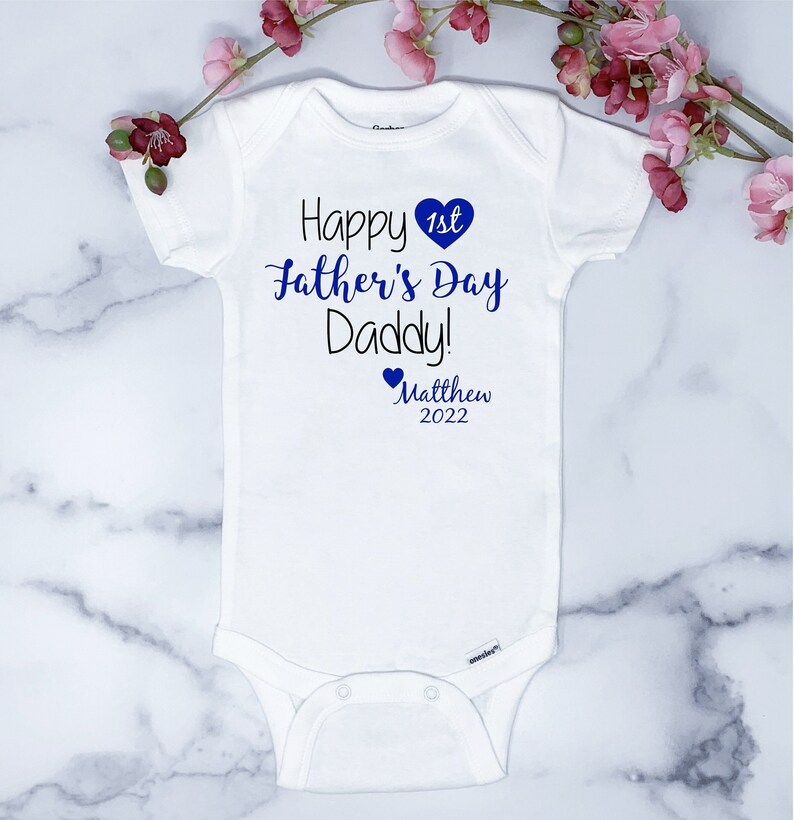 Happy Fathers Day Onesie ®, Baby Boys Fathers Day Onesie ®, Boys Fathers Day Bodysuit, Fathers Day Onesie ® for Boys, Baby Fathers Day image 1