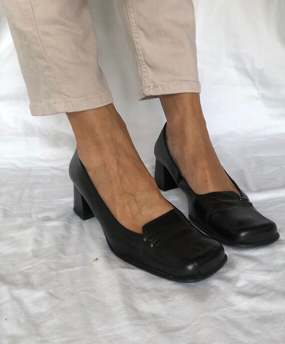 trending trainers men