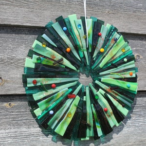 Wreath in fused glass. 27 cm x 27 cm colourful and festive or your choice for year round use. Handmade image 7