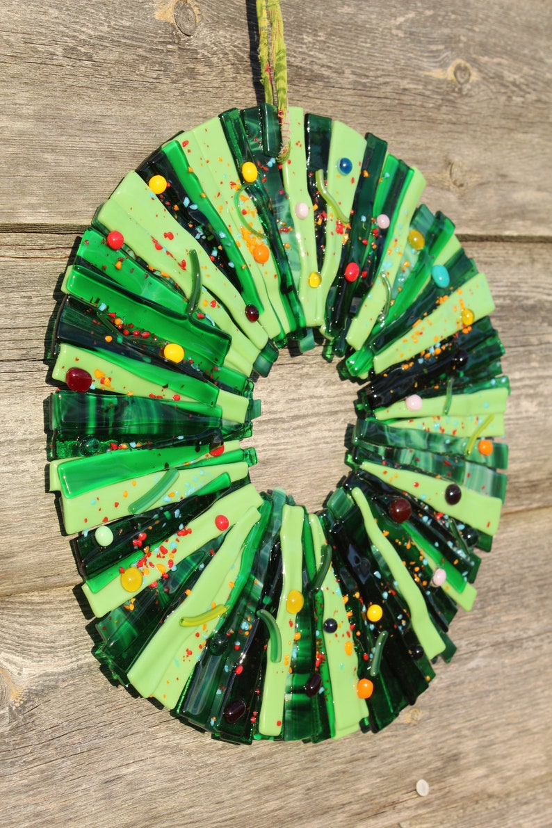 Wreath in fused glass. 27 cm x 27 cm colourful and festive or your choice for year round use. Handmade image 8