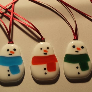 Snowman Christmas tree decoration pk of 5 also  fridge magnet in fused glass. made to order. All handmade in the uk