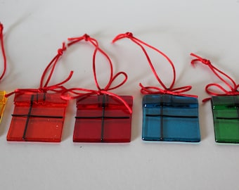 Present/parcel Christmas tree decorations in fused glass pack of 5 or single buy.
