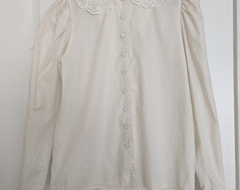 Vintage 1980s Laura Ashley ivory blouse beautiful!